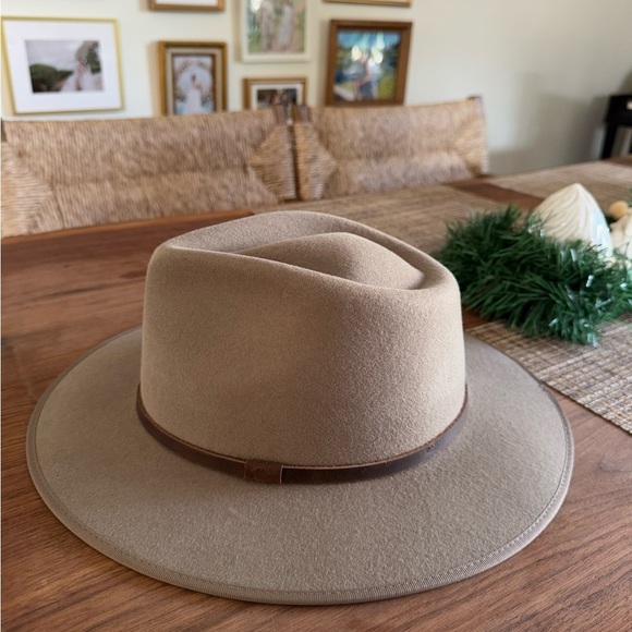NWT WILL + BEAR Calloway Fawn Felt Fedora Hat M main image 4